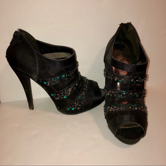 Worthington Heels - Picture 2 of 7